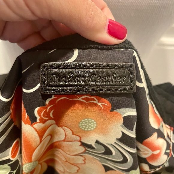 Vintage Y2K Lucky Bag Rockin Ruffle Black Lamb Leather Shoulder Tote Floral Line - Picture 7 of 13